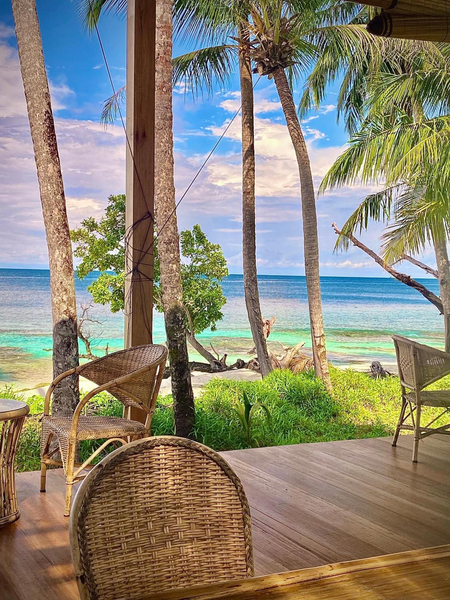 Pinang Island - Private Island Sea View Bungalows Singkil  ภายนอก รูปภาพ