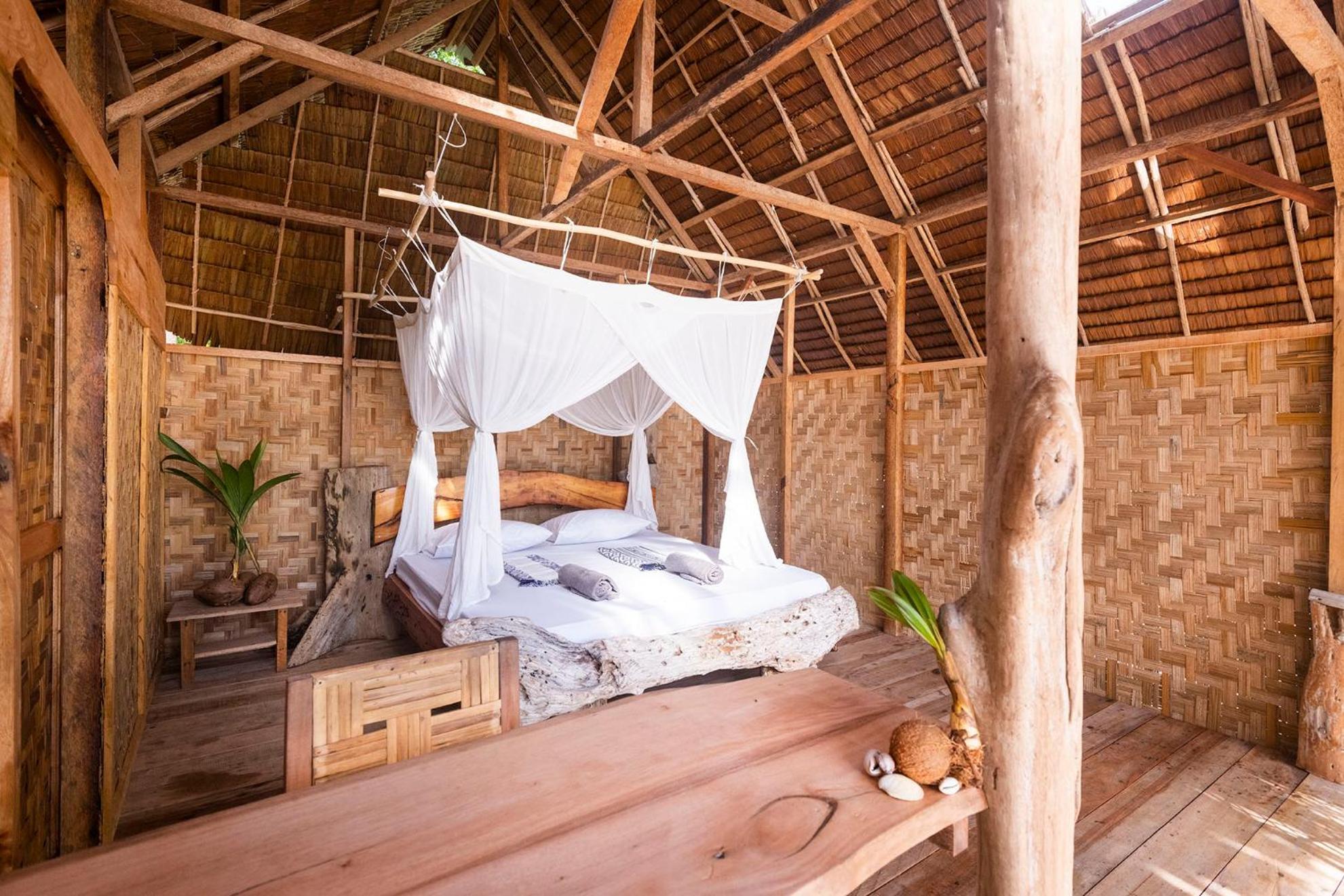 Pinang Island - Private Island Sea View Bungalows Singkil  ห้อง รูปภาพ
